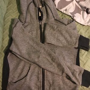 Lululemon // Zip up sweatshirt